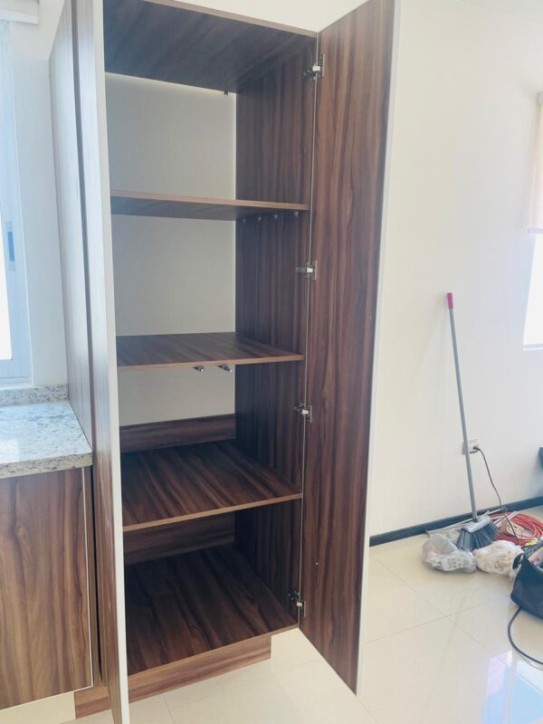 Alacena de madera - Imagen 3