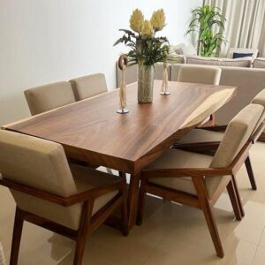 BONITO COMEDOR MINIMALISTA DE MADERA IDEAL PARA LA FAMILIA