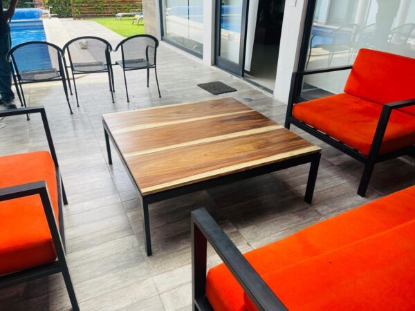 mesa de centro cuadrada madera